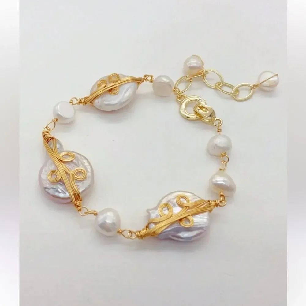Elegant Pearl Bracelet Q129